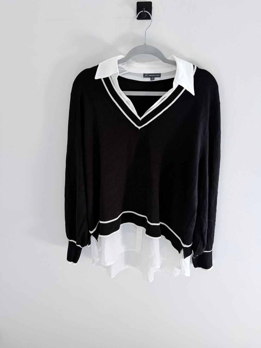 Adrianna Papell Black & White Layered V-Neck Twofer Sweater-Size 1X